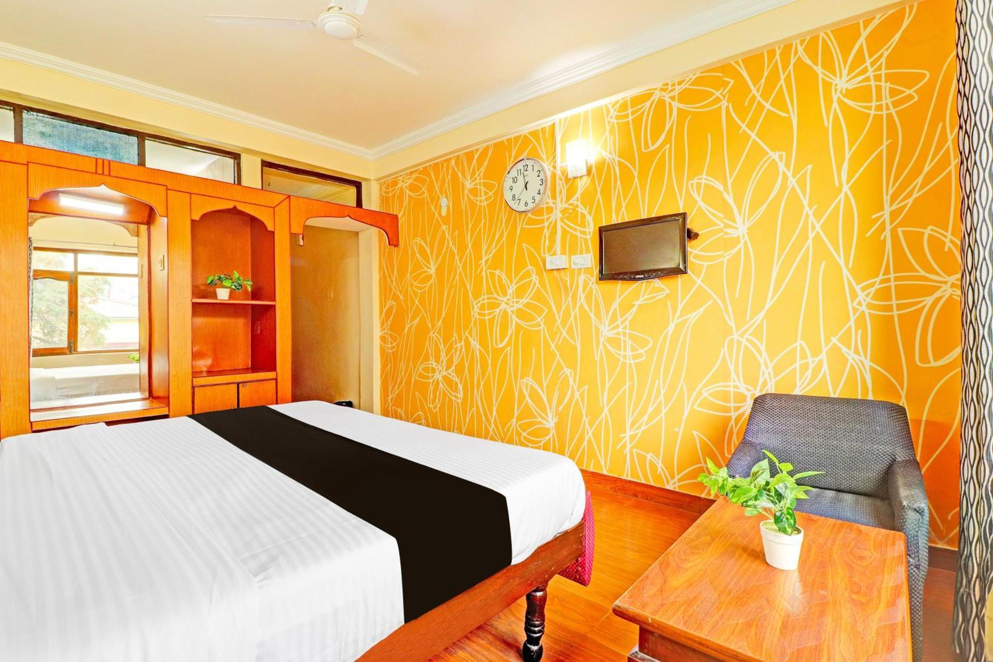 Hotel Super Collection O Pioneer Mussoorie Exteriér fotografie